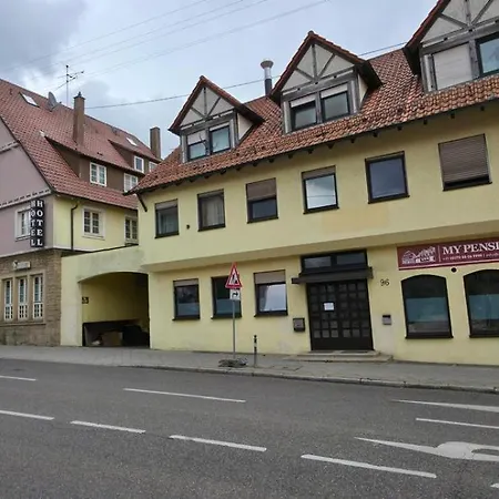 Flyinn-pension Airport-messe *