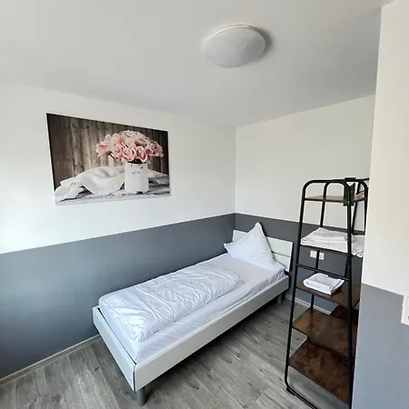 Flyinn-pension Airport-messe Πανσιόν Leinfelden-Echterdingen