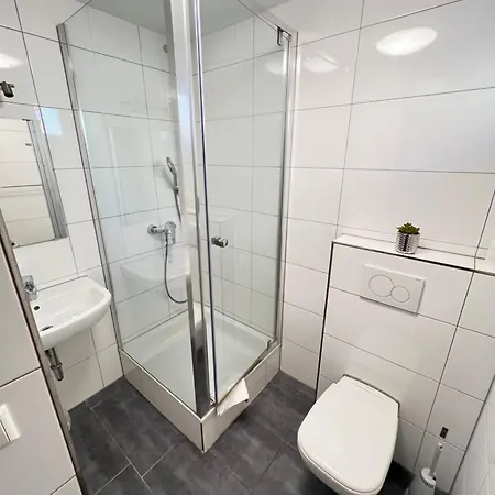 Flyinn-pension Airport-messe Leinfelden-Echterdingen