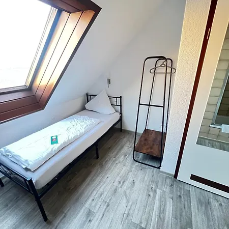 Flyinn-pension Airport-messe