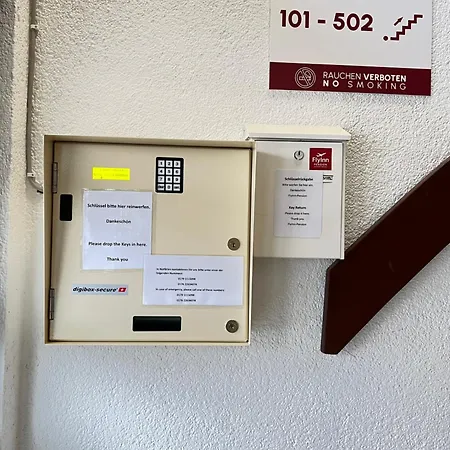 Flyinn-pension Airport-messe Leinfelden-Echterdingen