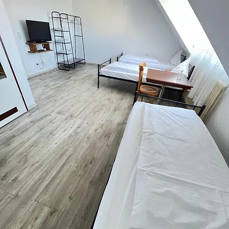 Πανσιόν Flyinn-pension Airport-messe