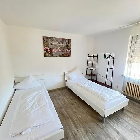 Flyinn-pension Airport-messe Leinfelden-Echterdingen